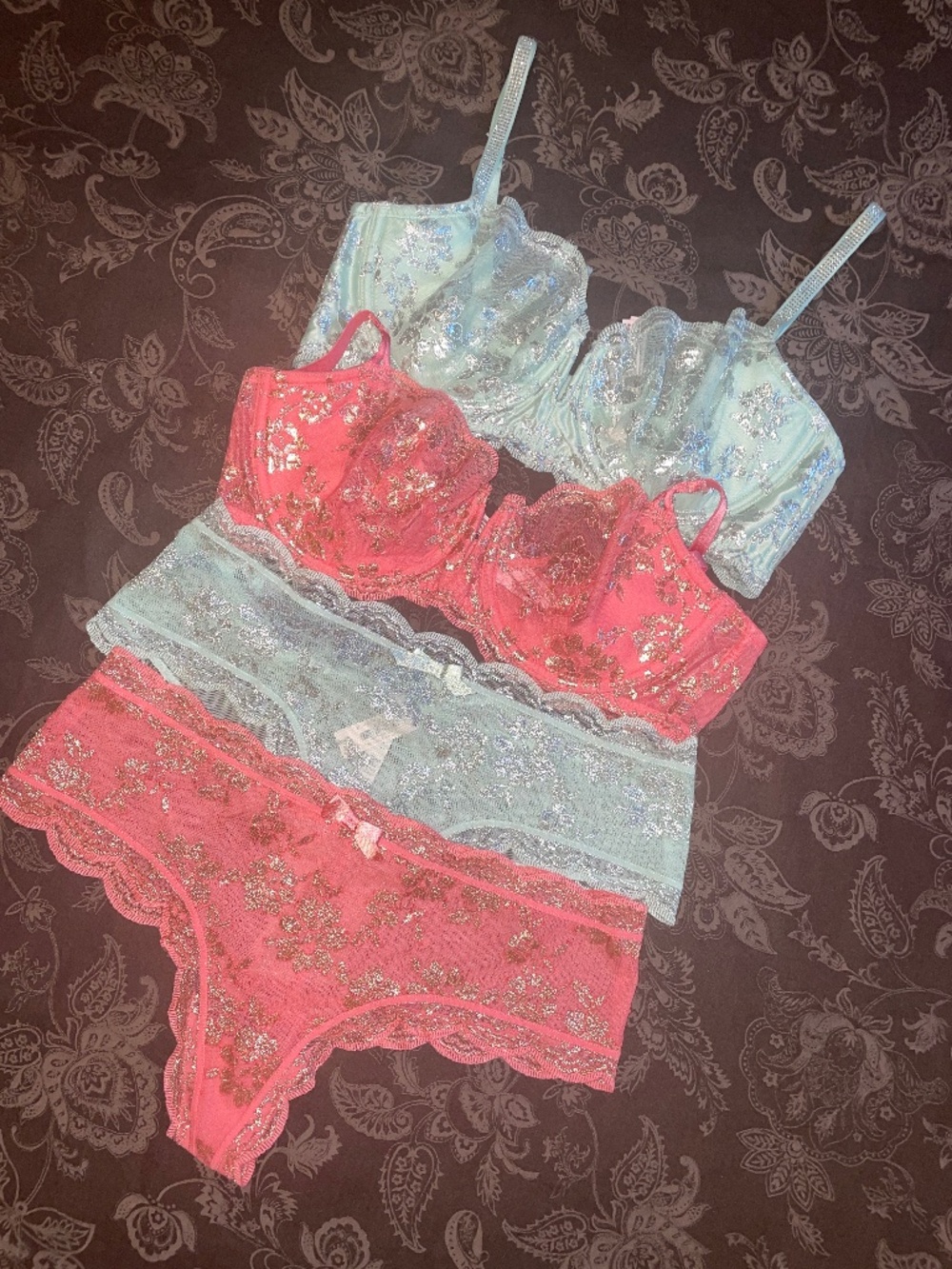Victorias Secret Dream Angels Shimmer Lace SETS 36D /L New- Coral & Light Mint